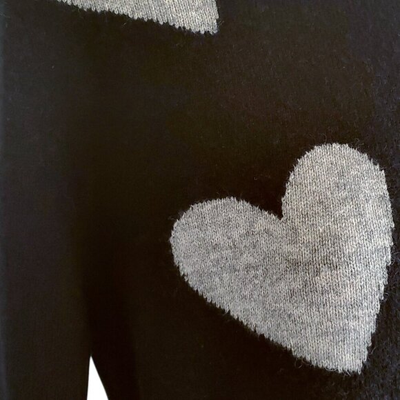 Chelsea & Theodore 100% Cashmere Heart Sweater Black and Gray Crew neck M - Picture 5 of 12